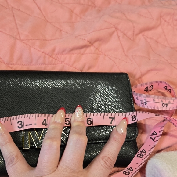 Michael Kors Black Leather Wallet with Gold Logo - Picture 6 of 11